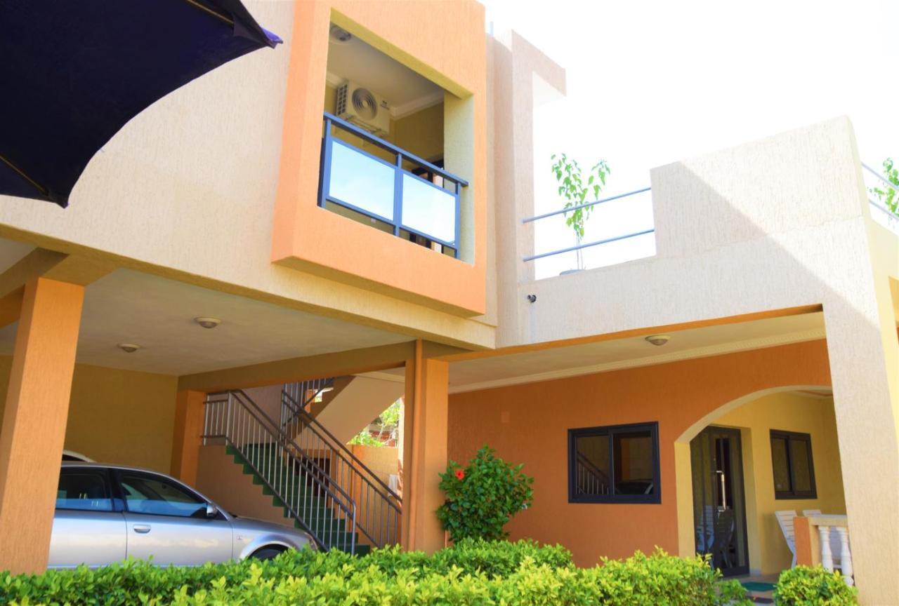 Villa Beach Avepozo لومي المظهر الخارجي الصورة