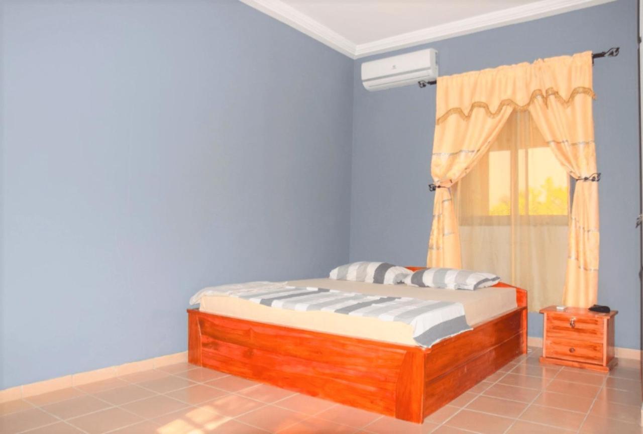 Villa Beach Avepozo لومي المظهر الخارجي الصورة